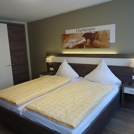 Gasthaus Huwer Bernkastel-Kues Room photo