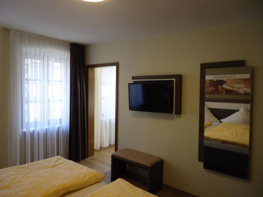 Gasthaus Huwer Bernkastel-Kues Room photo