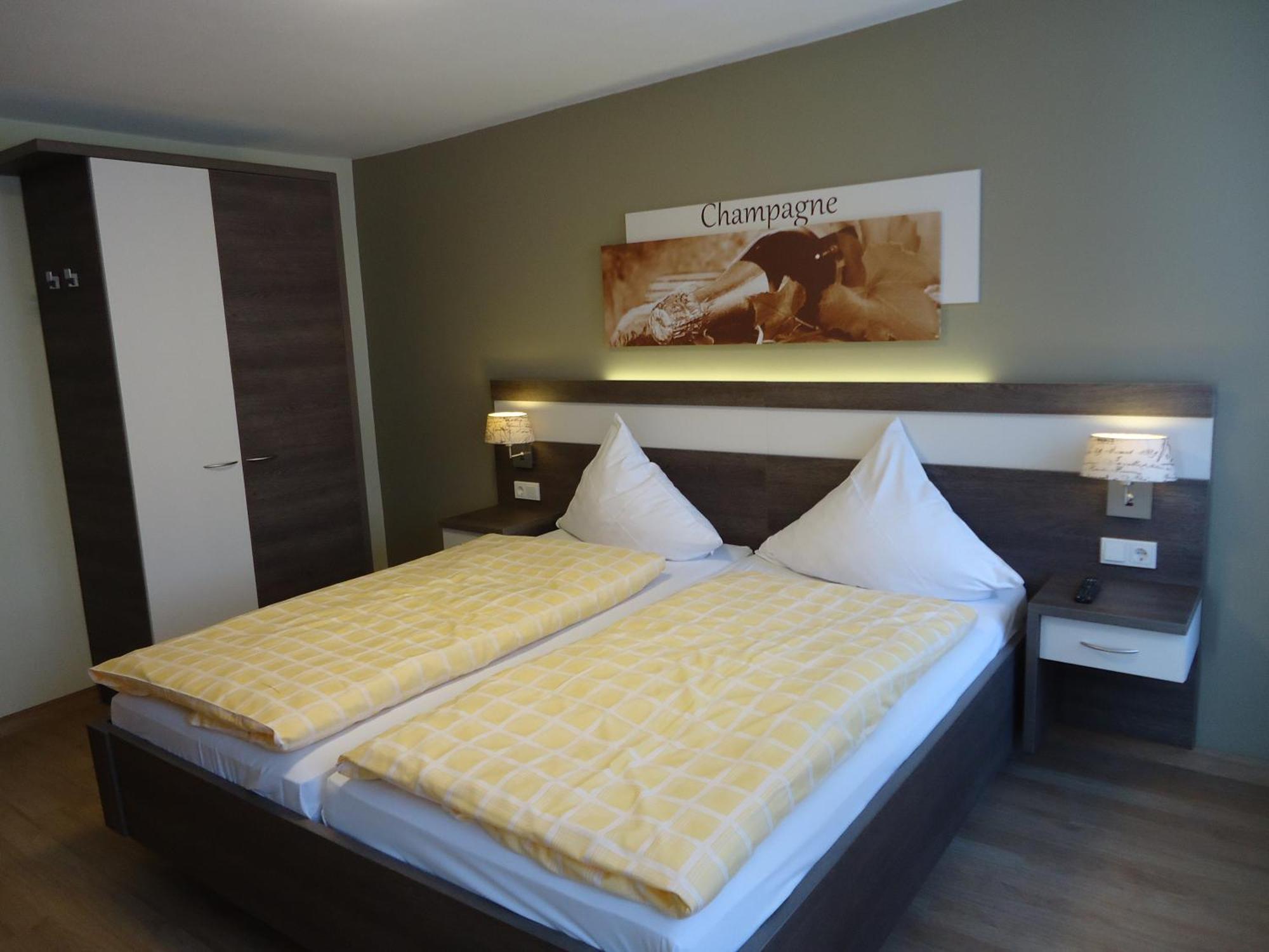 Gasthaus Huwer Bernkastel-Kues Room photo